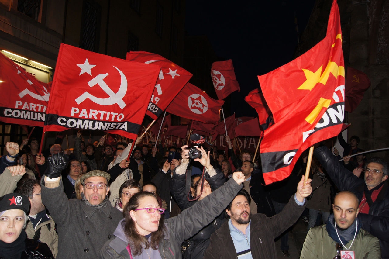 LIVORNO. Comitato Centrale e Presidio del Partito Comunista. 24 gennaio 2015.