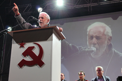 “La lotta non è contro le politiche neoliberiste ma contro il capitalismo”. Intervista a Carmelo Suárez, segretario generale del Partito Comunista dei Popoli di Spagna.